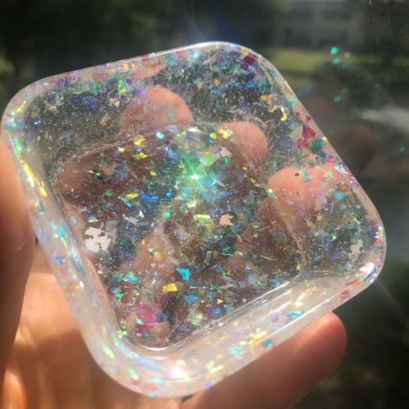 Aurora Rainbow Ring Dishes - Picture 10 of 17